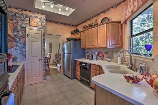 Secluded Home with Canyon Lake View Near Boat Launch! image 11